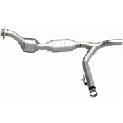 MagnaFlow Direct Fit Catalytic Converter 99 Ford F-150 4.6L Magnaflow Catalytic Converter Direct Fit