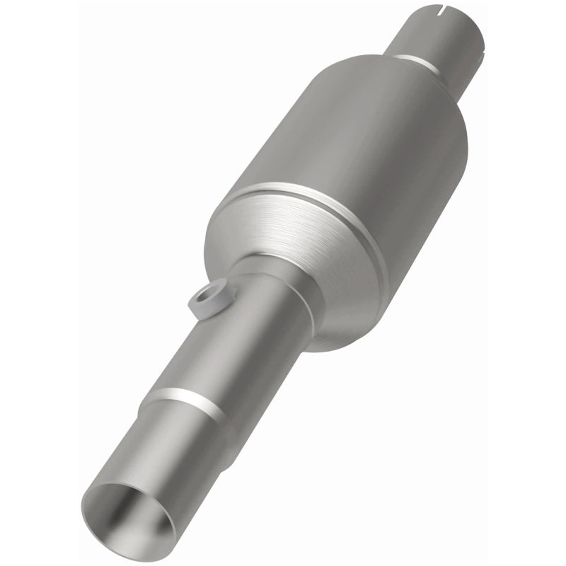 MagnaFlow Conv Direct Fit 96-98 Jeep Grand Cherokee Underbody