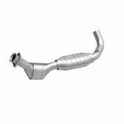 MagnaFlow Direct Fit Catalytic Converter 97-98 Ford F-150 Pickup 4.2L D/S 4WD (49 State) Magnaflow Catalytic Converter Direct Fit