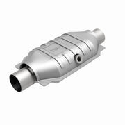 MagnaFlow Universal Catalytic Converter 2.5 Midbed O2 CA OBDII Ul Magnaflow Catalytic Converter Universal