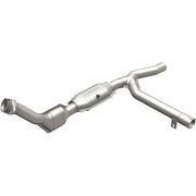 MagnaFlow Conv DF 01 Ford Trucks 4.6L Magnaflow Catalytic Converter Direct Fit