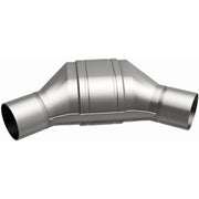 MagnaFlow Conv Univ 2.5 Angled In/Out Magnaflow Catalytic Converter Universal
