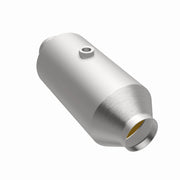 MagnaFlow MagnaFlow 2.5 in. OEM Grade Federal / EPA Compliant Universal Catalytic Converter Magnaflow Catalytic Converter Direct Fit
