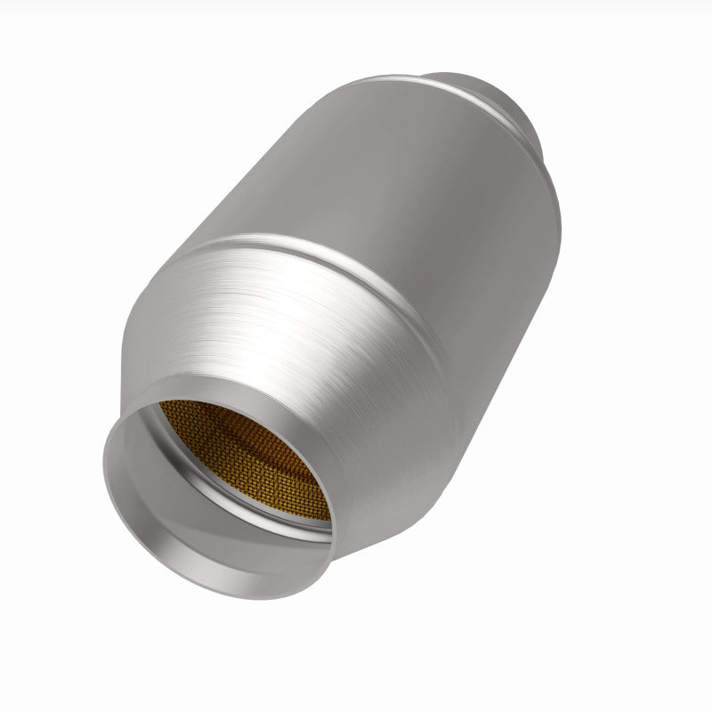 MagnaFlow Conv Universal 2.50 inch C/C CA Pre-OBDII