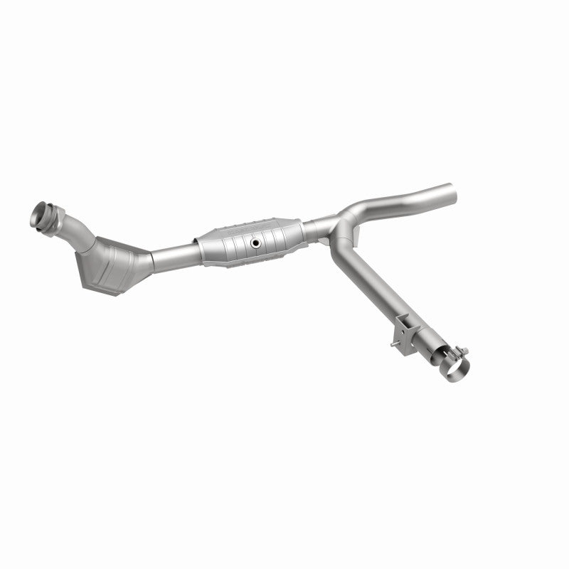 MagnaFlow Direct Fit Catalytic Converter 99-00 Ford F-150 4.2L 50S Magnaflow Catalytic Converter Direct Fit