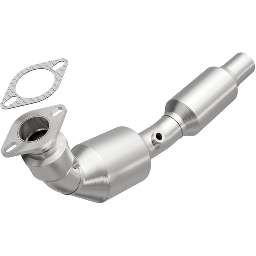 Magnaflow 12-15 Chevrolet Camaro 6.2L Direct Fit Converter Magnaflow Catalytic Converter Direct Fit