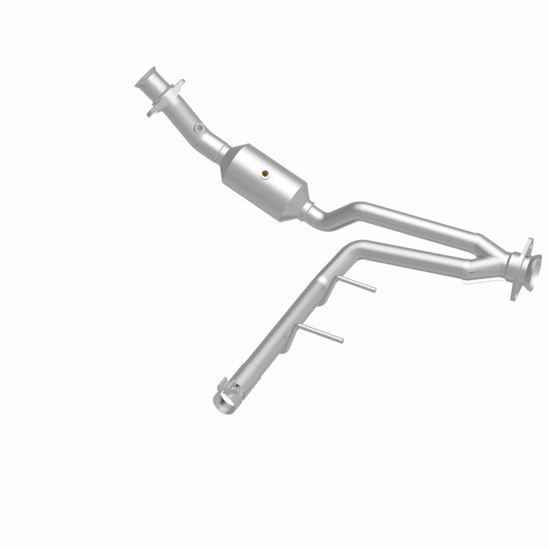 MagnaFlow 18-20 Ford F-150 V6 3.3L Right Underbody Direct-Fit Catalytic Converter Magnaflow Catalytic Converter Direct Fit