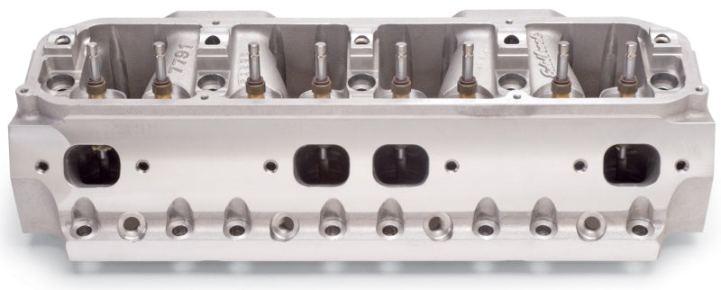 Edelbrock Big-Block Chrysler Victor B/Rb Heads w/ Valves Edelbrock Heads