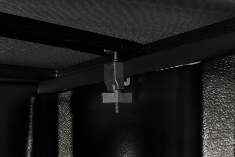 Extang 04-08 Ford F150 (6-1/2ft bed) Trifecta 2.0 Extang Tonneau Covers - Soft Fold