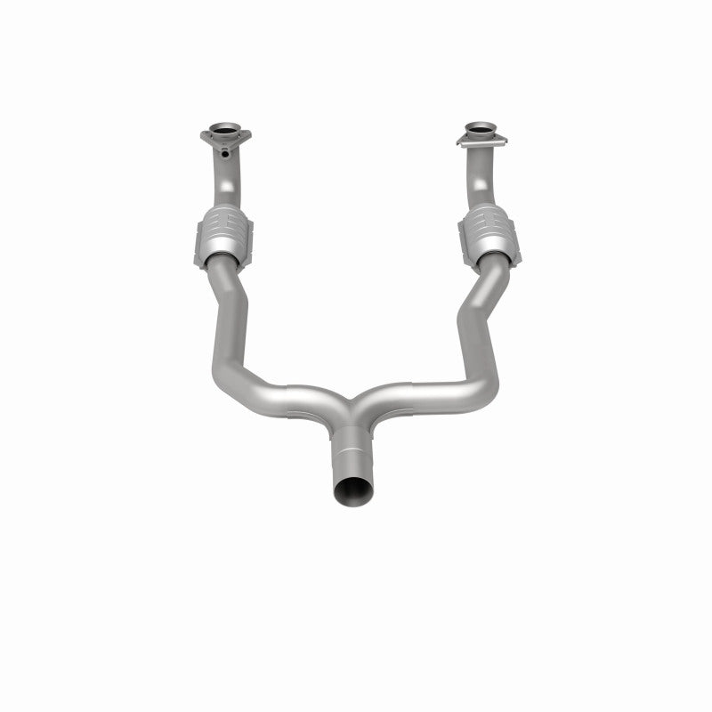 MagnaFlow Conv GM 49X6.5X4 2.25/3 Magnaflow Catalytic Converter Direct Fit
