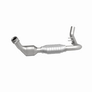 MagnaFlow Direct Fit Catalytic Converter 99-00 Ford Trucks 5.4L Magnaflow Catalytic Converter Direct Fit