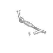 MagnaFlow Direct Fit Catalytic Converter 98 Ford Expedition 5.4L Magnaflow Catalytic Converter Direct Fit