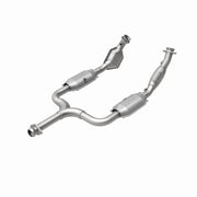 MagnaFlow Direct Fit Catalytic Converter 99/01-03 Ford Mustang 3.8L Magnaflow Catalytic Converter Direct Fit