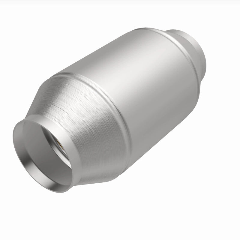 MagnaFlow Conv Universal 2.50 inch C/C CA Pre-OBDII