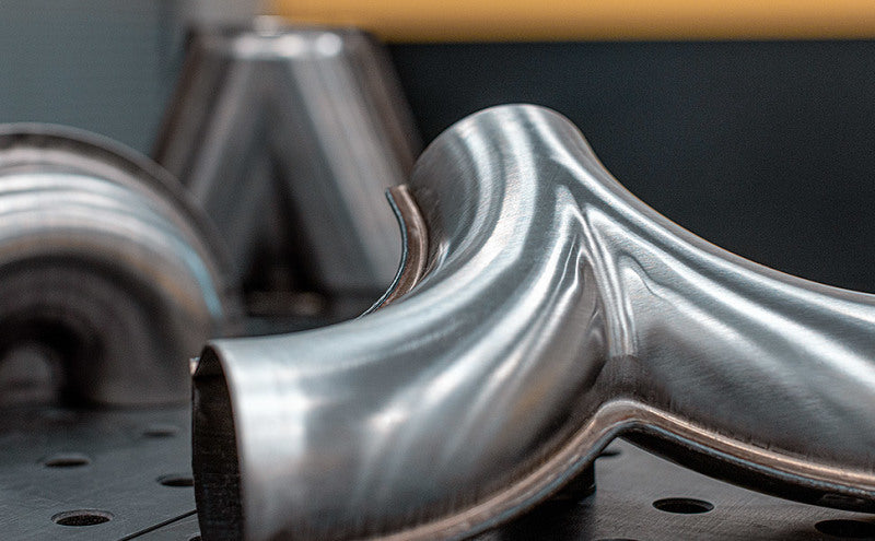 MagnaFlow Smooth Trans Y 2/2.5 X 10 Al Magnaflow Y Pipes