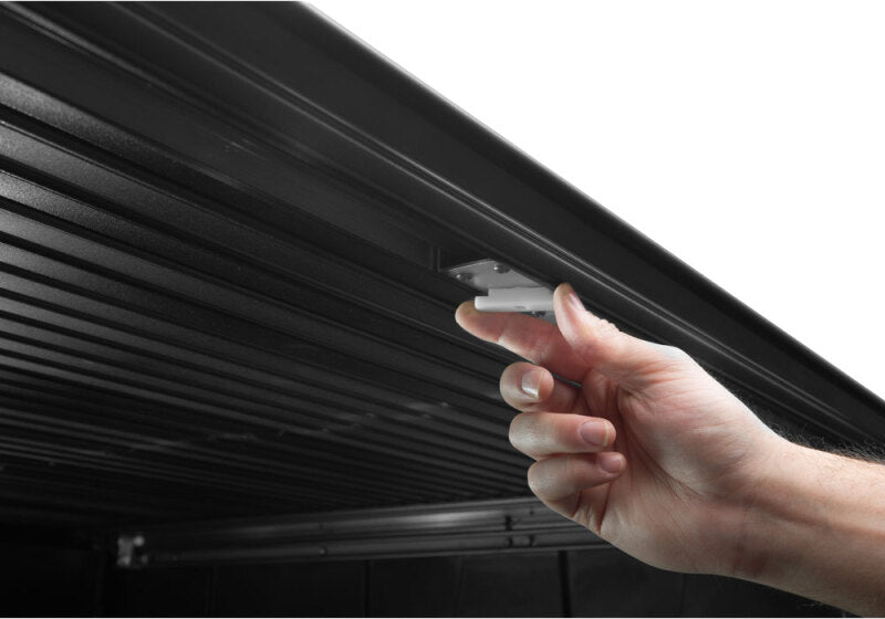 Retrax 21-23 Ford F-150 SuperCrew/Super Cab/Reg Cab 6.5ft. Bed Retrax EQ Retrax Retractable Bed Covers