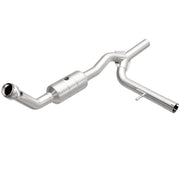 MagnaFlow Direct Fit Catalytic Converter F-150 04-06 8 4.6L Magnaflow Catalytic Converter Direct Fit