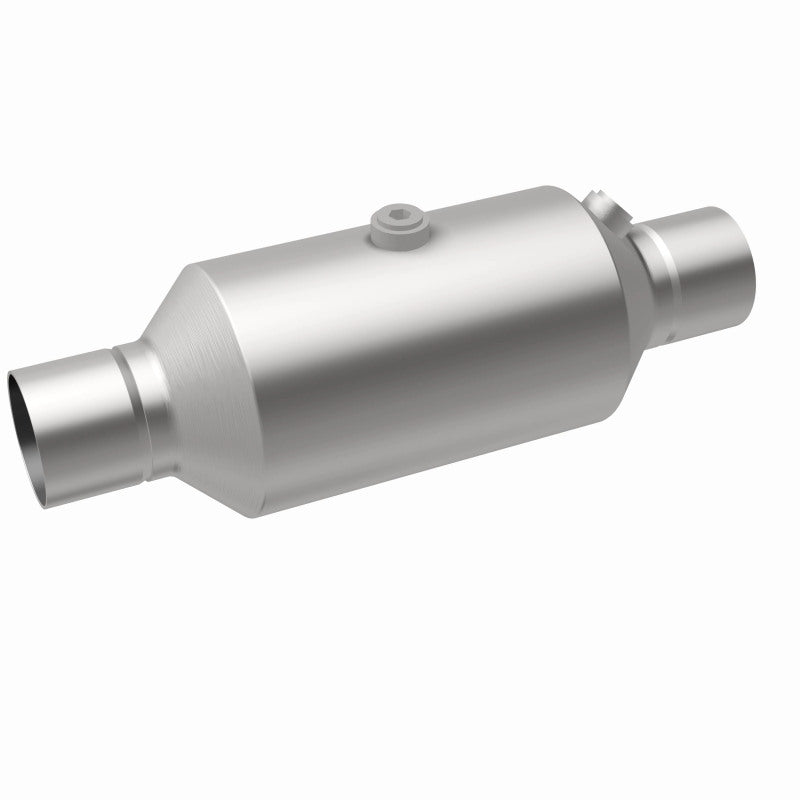 Magnaflow 2.50 w/dual O2 5in. Spun Universal Converter Magnaflow Catalytic Converter Universal