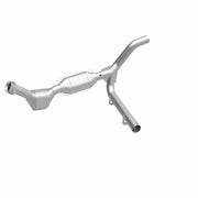MagnaFlow Direct Fit Catalytic Converter 97-98 Ford F-150 4.6L Magnaflow Catalytic Converter Direct Fit