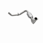 MagnaFlow Direct Fit Catalytic Converter 99-00 Ford Trucks 5.4L Magnaflow Catalytic Converter Direct Fit