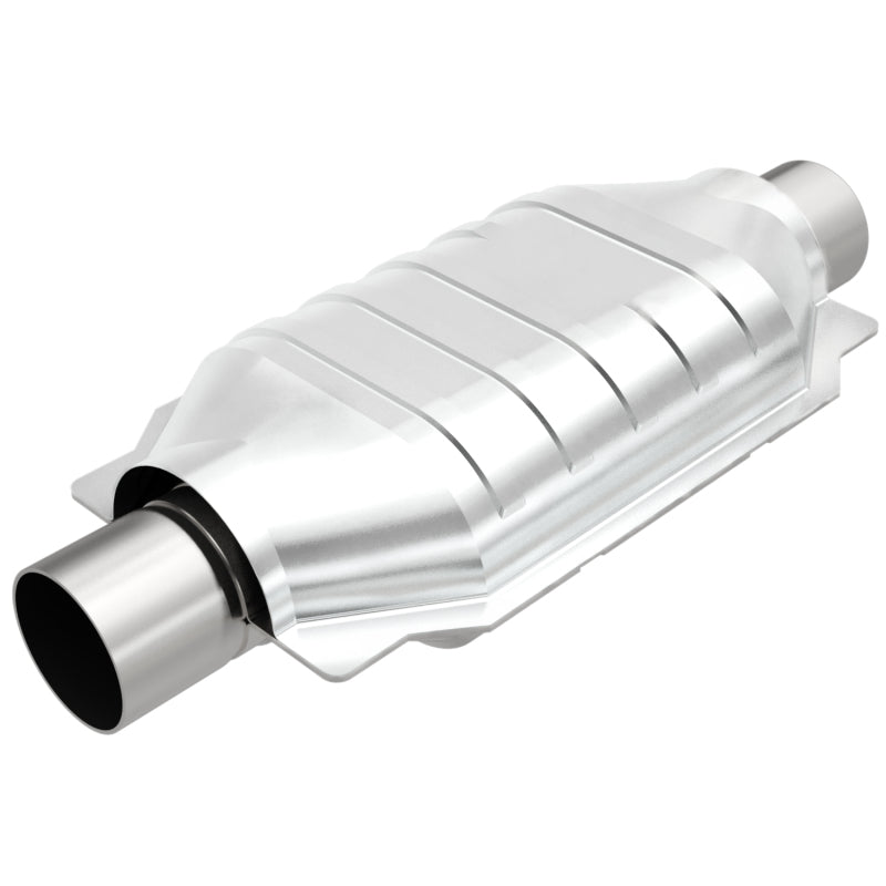 MagnaFlow Univ Cat Conv 3in Inlet/Outlet Center/Center Oval 12in Body L x 7in W x 16in Overall L Magnaflow Catalytic Converter Universal