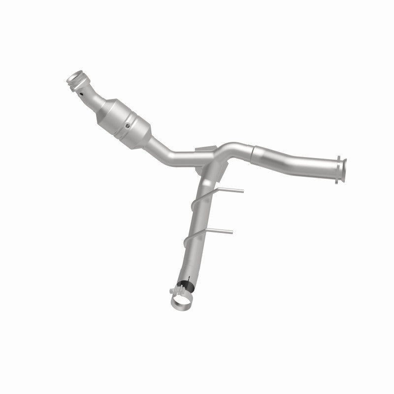 Magnaflow Conv DF 2011-2014 F-150 5.0L Underbody Magnaflow Catalytic Converter Direct Fit
