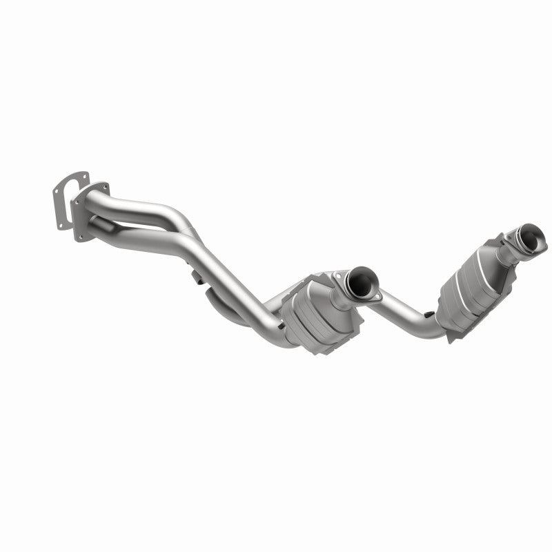 Magnaflow 2005 Ford F-250 Super Duty 6.8L Direct Fit Converter Magnaflow Catalytic Converter Direct Fit